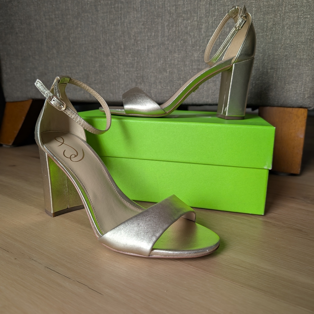 Sam Edelman "Robyn" Gold Pump - Women's 8.5 - $130 Retail